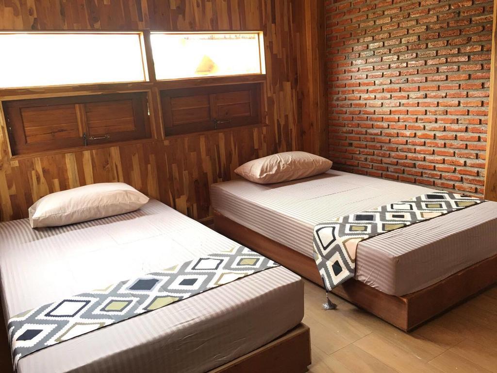 Saduemuenghomestay Phrae Eksteriør billede